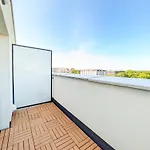 Microhome Promenady Two-level By Bookinghost * Breslavia