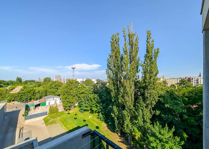 Microhome Promenady Two-level By Bookinghost *