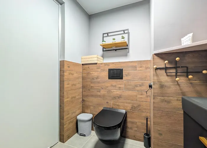 Microhome Promenady Two-level By Bookinghost * Wroclaw